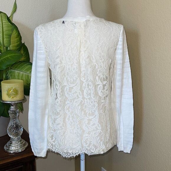 Cabi 5005 Sophia Lace Back Sweater-Feminine-Cream Size Small - Picture 4 of 4